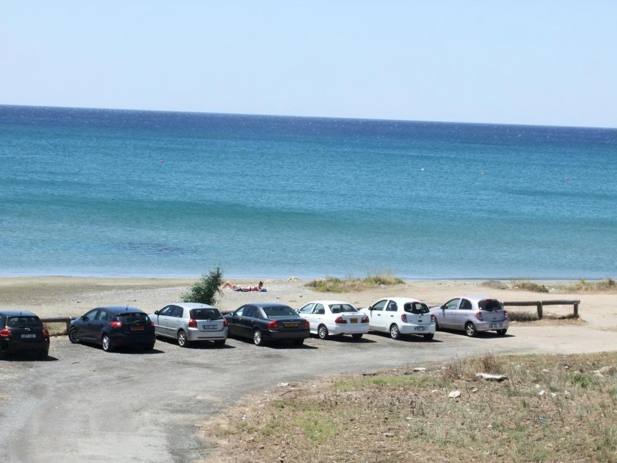 Frangeskos Beach Apartment'S Dhekelia Cantonment Exterior foto